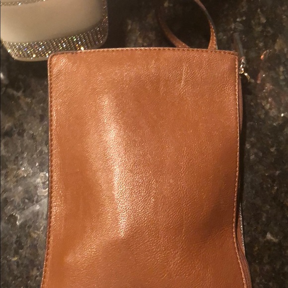 Calvin Klein - Picture 4 of 4